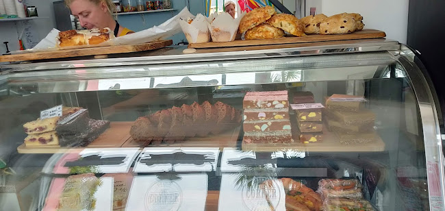 Opinii despre The Corner Urenui în Urenui - Hospitality and gastronomy