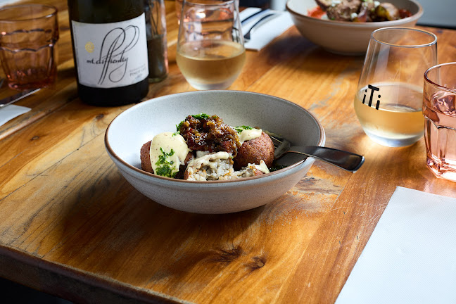 iTi - Hospitality and gastronomy