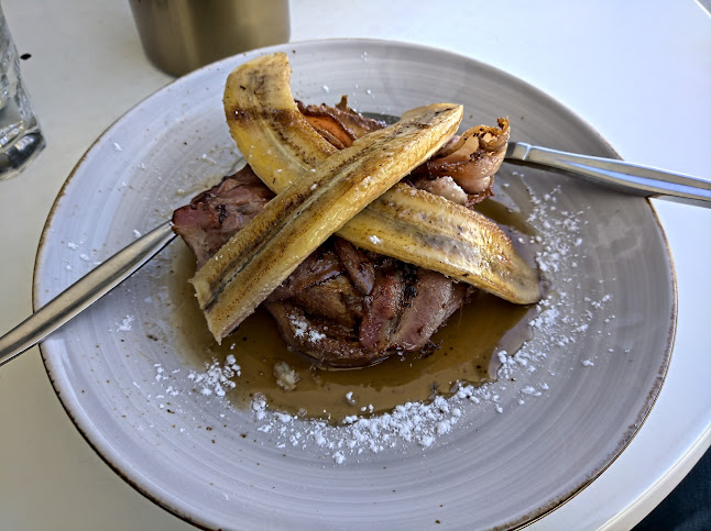 Comentarii opinii despre Village Green Cafe & Bar