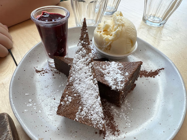 Closed Cafe - Hospitality and gastronomy