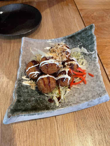 Comments and reviews of Tomi Japanese Restaurant
