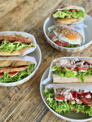 Black & Gold Coffee Eatery - Auckland