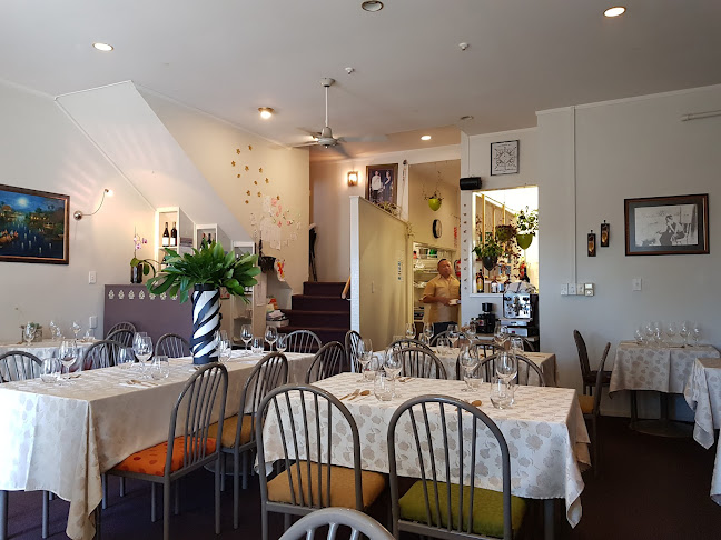 Lai Thai Bistro - Hospitality and gastronomy