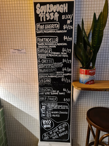 Vinci's Pizza - Hospitality and gastronomy