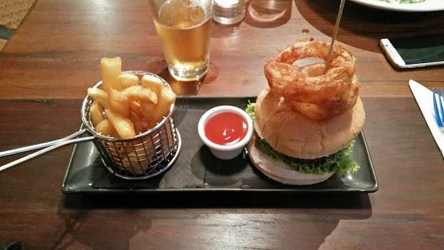 Local Queenstown - Hospitality and gastronomy