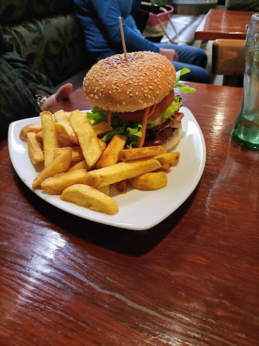 The Thirsty Pig Picton