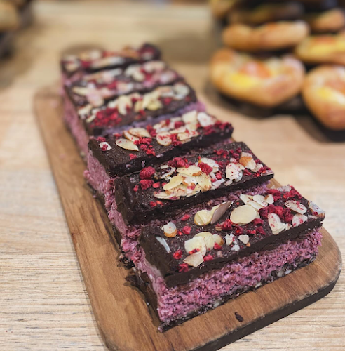 Rise Artisan Bakery - Hospitality and gastronomy