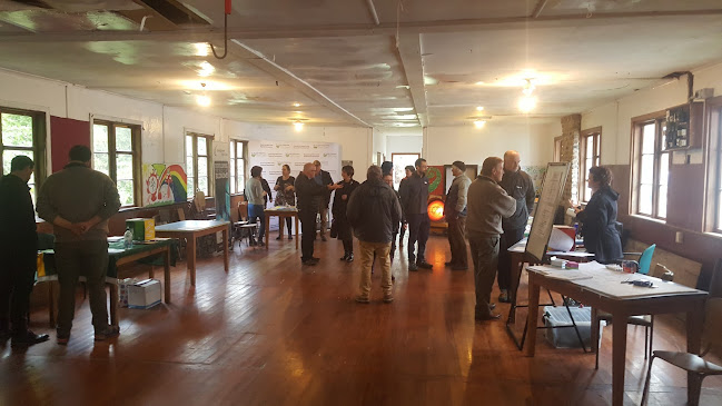 Comments and reviews of Formerly The Blackball Hilton