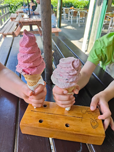 12 Huna Road, Coastlands 3191, New Zealand