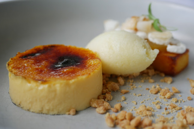 Sails Restaurant - Hospitality and gastronomy