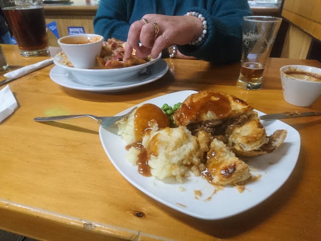 Comentarii opinii despre Royal Tavern