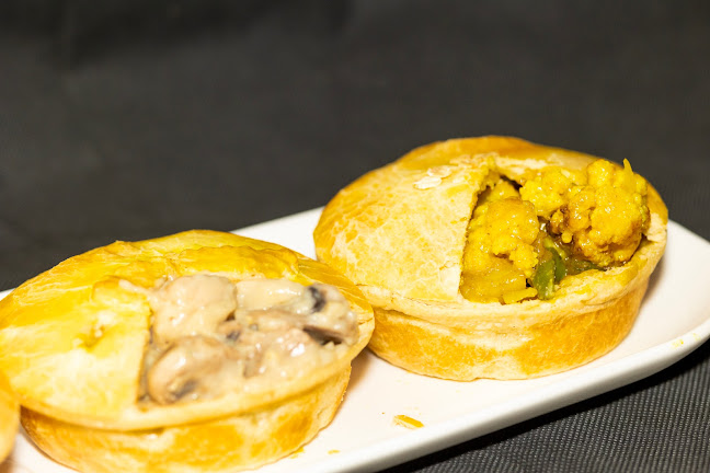 Comentarii opinii despre Real Meat Pies