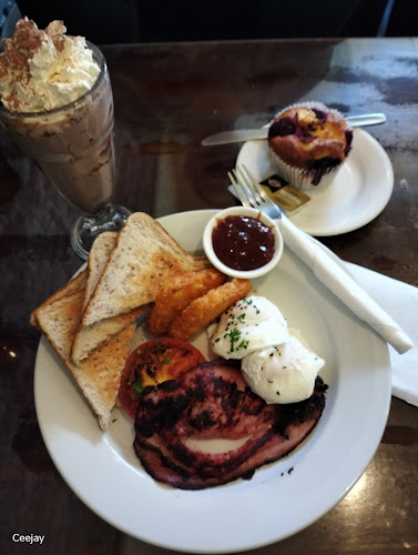 Double Shotz - Palmerston North