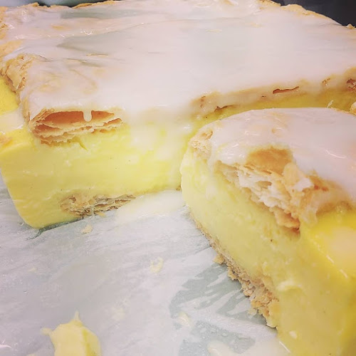 Whisk Cafe - Hospitality and gastronomy