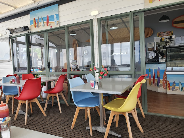 Comentarii opinii despre Maketu Beachside Cafe & Restaurant