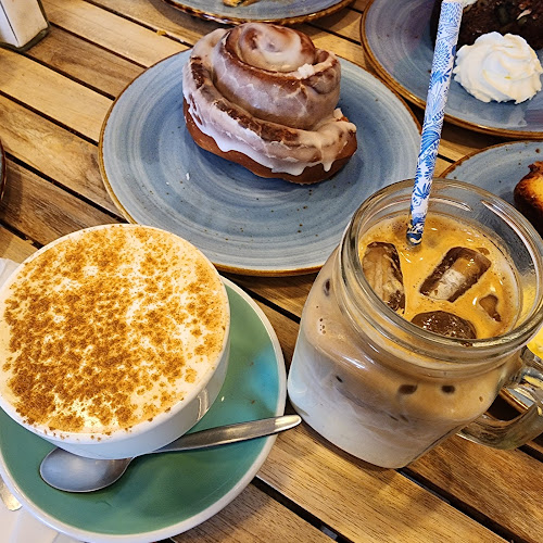 232 Main Road, Tawa, Wellington 5028, New Zealand