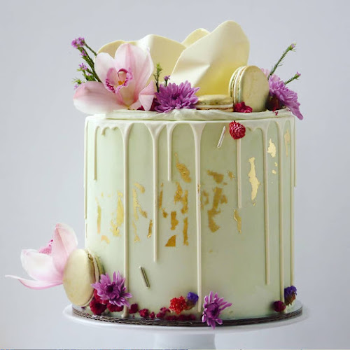 Vanilla Pod designer cakes