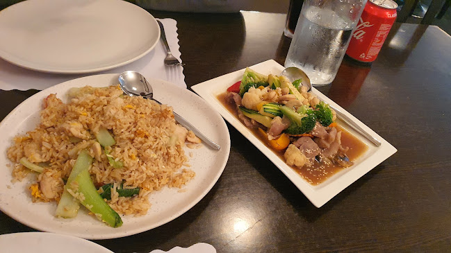 Sen Doe Thai Malay Restaurant Phone number