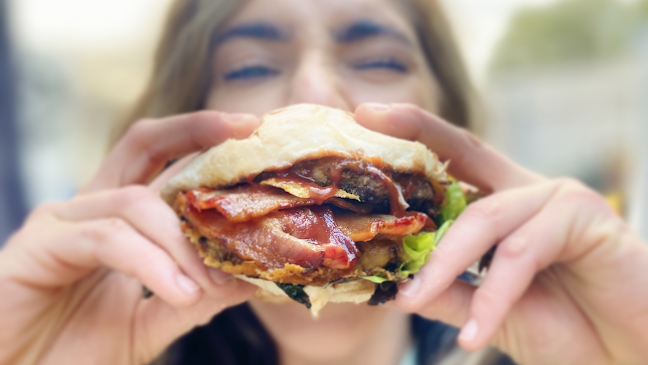 Phat Pattie - The Burger Shop - Hospitality and gastronomy