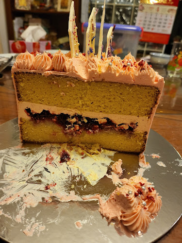 Opinii despre THE THREE WORDS | Cakes & Flowers în Auckland - Hospitality and gastronomy