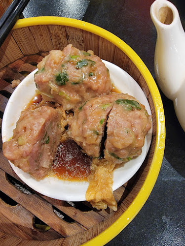 Dragon Boat Restaurant - Hospitality and gastronomy