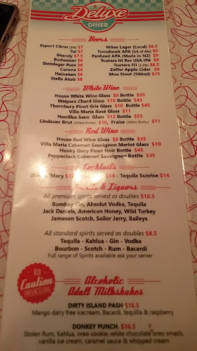 Deluxe Diner - New Plymouth