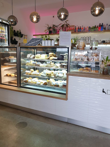 Comentarii opinii despre Suburban Eatery