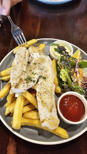 Main Street Cafe & Restaurant - Hospitality and gastronomy