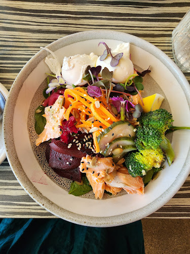 100 Colonial Road, Chatswood, Auckland 0626, New Zealand