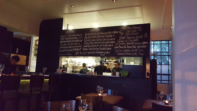 Comentarii opinii despre The Engine Room