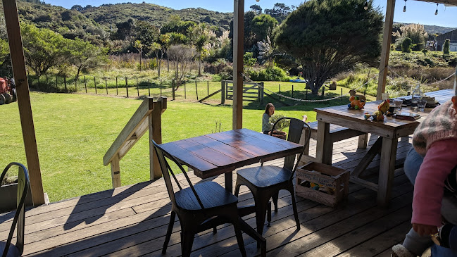 Opinii despre Cala Raglan în Raglan - Hospitality and gastronomy