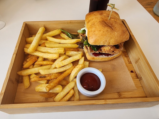 Upside Down Eatery - Hospitality and gastronomy