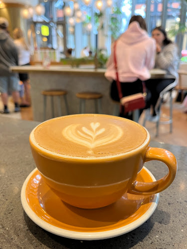 Comentarii opinii despre Coffee Culture The Crossing