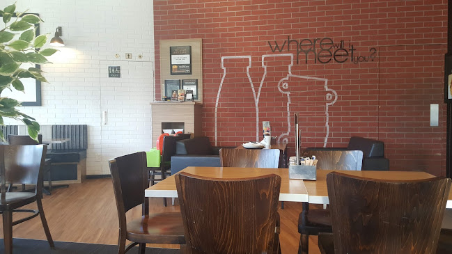 The Coffee Club Avondale Open Times