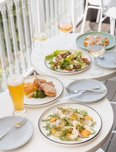 Comentarii opinii despre The Cav