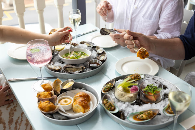 The Oyster Inn - Waiheke Island