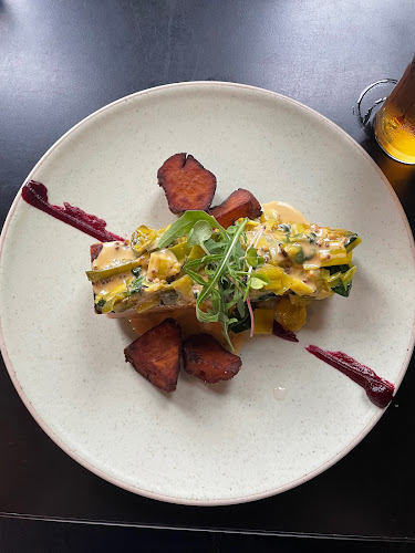 Ussco Bar & Bistro - Hospitality and gastronomy