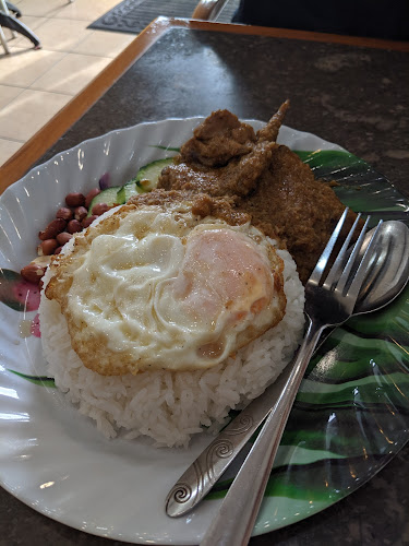 Comentarii opinii despre Yummy Kitchen