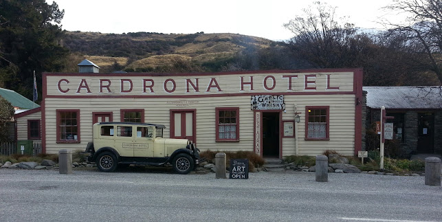 Cardrona Hotel - Restaurant and Pub