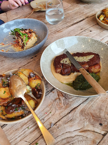 609 State Highway 16, Kumeū 0891, New Zealand