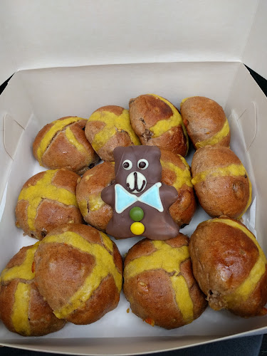 Comments and reviews of Ed's Cake & Coffee House