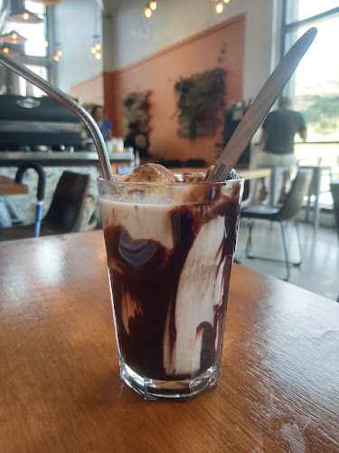 Hustl. Cafe - Hospitality and gastronomy