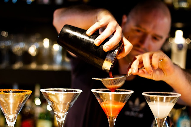 Red16 - Hospitality and gastronomy