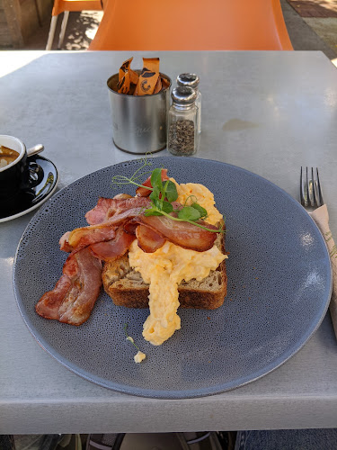 DOCA cafe & eatery - Hospitality and gastronomy