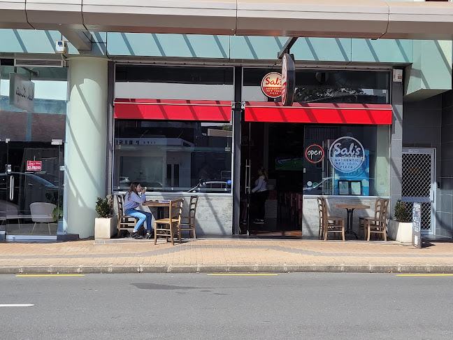 Sal's Authentic NY Pizza - Takapuna