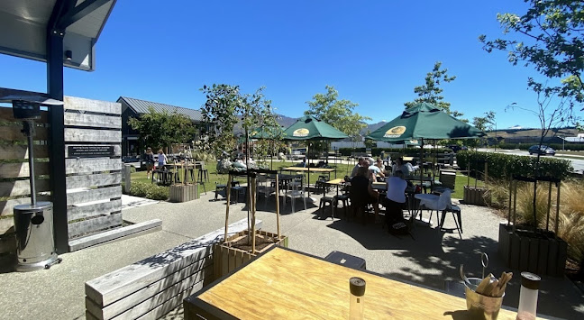 Monkeyfarm Eatery & Store - Wānaka