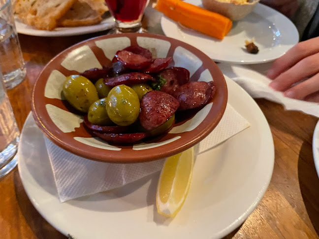 Mezze Bar - Hospitality and gastronomy