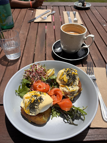 Melrose House Cafe - Hospitality and gastronomy