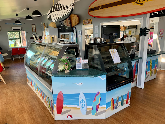 Maketu Beachside Cafe & Restaurant - Hospitality and gastronomy