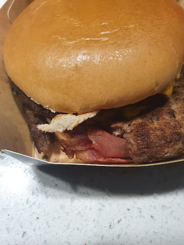 Comentarii opinii despre McDonald's Cavendish Drive